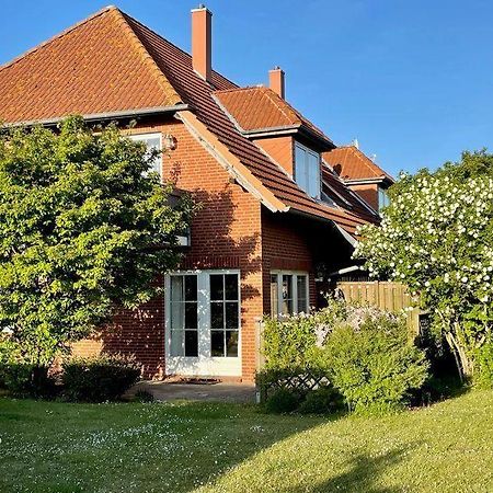 Fewo-Mit-Terasse-U-Garten-Am-Golfplatz Wulfen auf Fehmarn Esterno foto