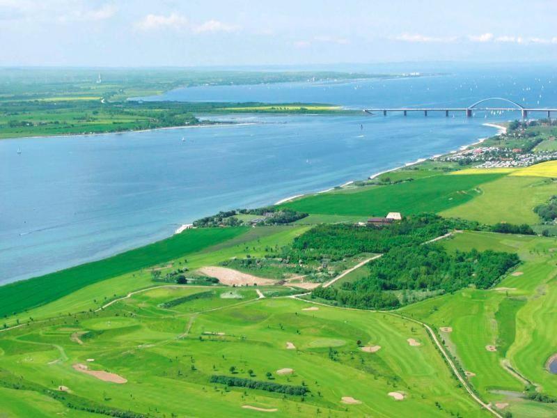 Fewo-Mit-Terasse-U-Garten-Am-Golfplatz Wulfen auf Fehmarn Esterno foto